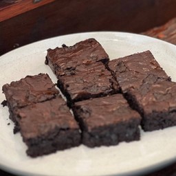 บราวนี้ช็อกโกแลต แบบเนื้อธรรมดา
