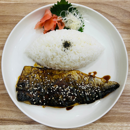 ข้าวหน้าปลาซาบะย่าง