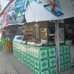 ร้าน กะเสาะ ข้าวราดแกง+ก๋วยเตี๋ยว