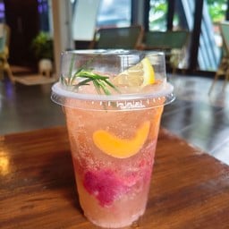 มิกซ์ฟรุ๊ตเล่ม่อนโซดา