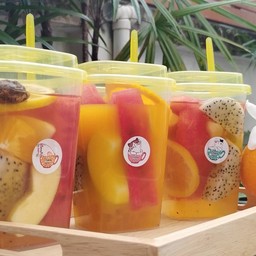 ชาบ๋วยผลไม้สด