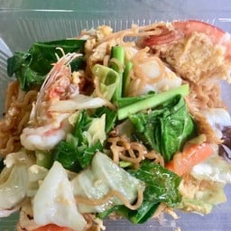 ผัดมาม่า