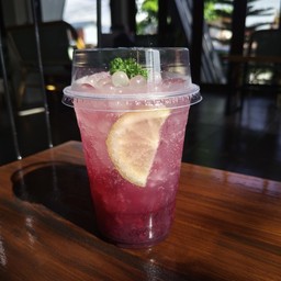 มิกซ์เบอร์รี่โซดา