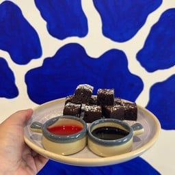 Brownie Cube (บราวนี่เต๋า)