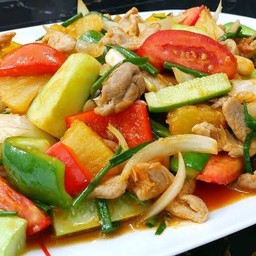 เปรี้ยวหวานกุ้งสดลาดข้าว.