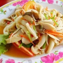 ยำเห็ดรวม