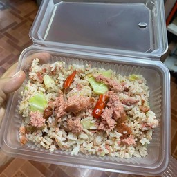 ข้าวผัดแหนม