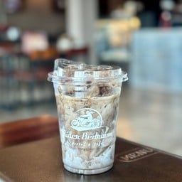 โฮจิฉะ ลาเต้ ( Hojicha latte )