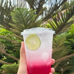 แดงมะนาวโซดา