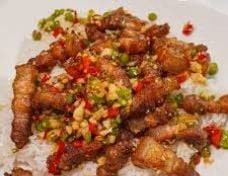 สามชั้นคั่วพริกเกลือราดข้าว