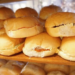 บัน น้ำตาล+นมข้น