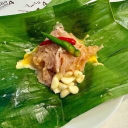 จิ้นส้มหมกไข่ตอง Sour Sausage With Egg