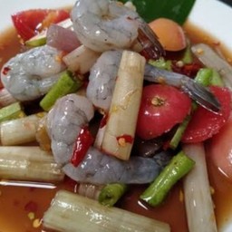 ตำสายบัวกุ้งสด