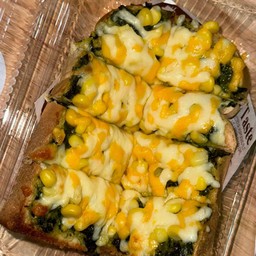 ปังผักโขม ข้าวโพด ชีส (ชุด 1แผ่น)