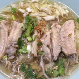 เส้นหมี่ขาวน้ำไก่