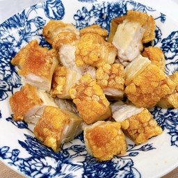 หมูกรอบ ณ คุณ (ชุดเล็ก)