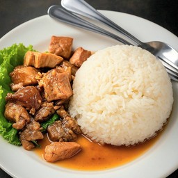 ข้าวหมูตุ๋น