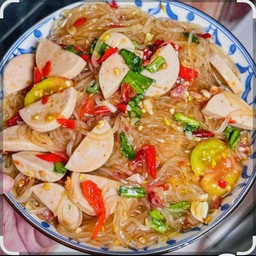 Small Noodle Salad With Vietnamese Sausage