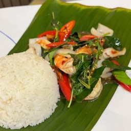 ข้าวราดผัดขี้เมากุ้ง