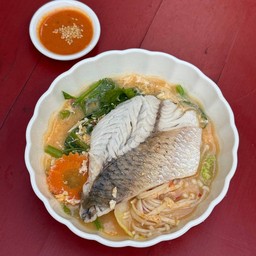 สุกี้ปลากะพง(น้ำ)