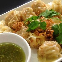 ครัว พิชญาภาส์ ไก่เเซ่บ เด้อ สาขา 2