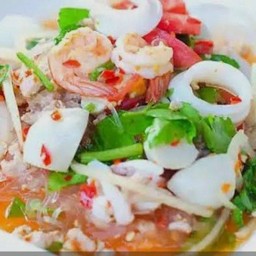 ร้านแม่วรรณี