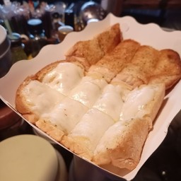 เนยกระเทียมชีส 1แผ่น