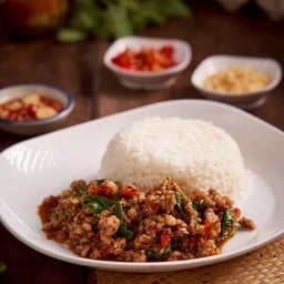 ผัดกะเพรา (ราดข้าว)