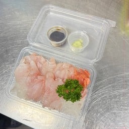ร้านปลาไทยซาชิมิอาหารทะเล