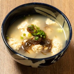 เต้าหู้อ่อนโอกินาว่า