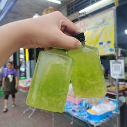 วุ้นใบเตย