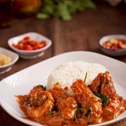 ผัดพริกแกง(ราดข้าว)