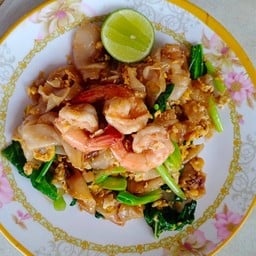 ผัดซีอิ้วกุ้ง