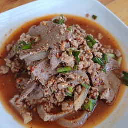 ลีโอคอหมูย่าง บ้านสร้าง