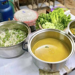 ขนมจีนนํ้ายากะทิใต้