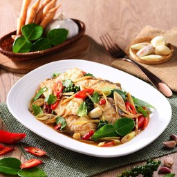 เนื้อปลากะพงผัดฉ่า