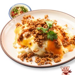 ข้าวไข่ขยี้หมูสับถึงเครื่อง