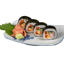 Futo maki โรลไส้รวม 4 ชิ้น