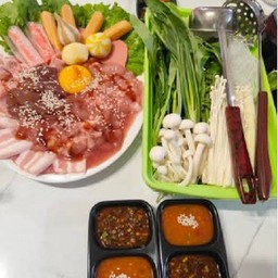 จิ้มจุ่มหมูล้วน ฟรีถ่าน