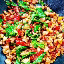 กระเพราหมูสับ(กับข้าว)