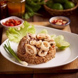 ข้าวผัดพริกเกลือ