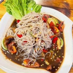 ตำขนมจีน