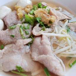 เกาเหลาหมูน้ำใส