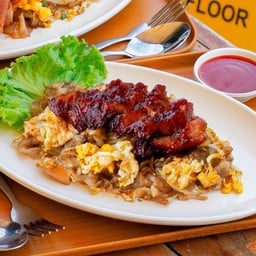 เตี๋ยวคั่วหมูแดงฮ่องกง