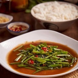 ผัดผักบุ้ง(ราดข้าว)