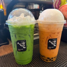 ชาไทยเย็น(ชาตรามือ)