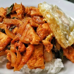 ข้าวไก่ผัดพริกเผา+ไข่ดาว