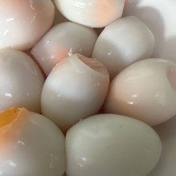 ไข่เป็ดยางมะตูม