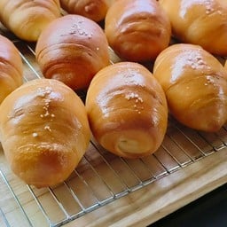 PANG.YO  ขนมปังเกลือ แซนวิช & เบเกอรี