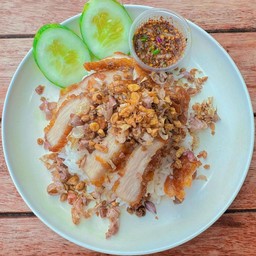 ข้าวคอหมูทอด